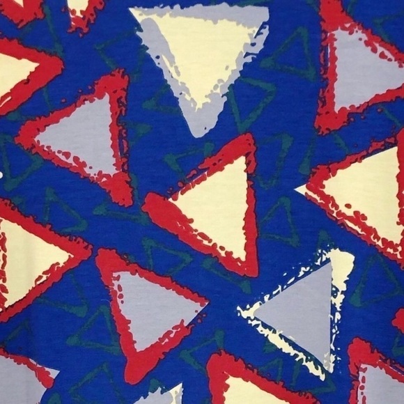 LuLaRoe Womens Irma Tunic Top Size XS Blue & Red Triangle Print High Low Tee NWT - Picture 8 of 9